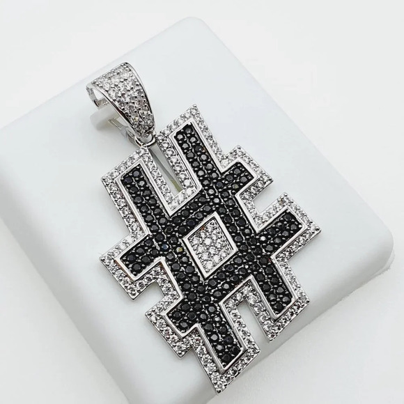 "925 Sterling Silver Plated CZ Pendant, INUS1BR281 - Picture 9 of 9